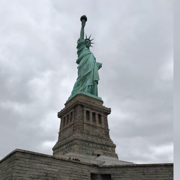 Meet your Posher, Gustavo - Picture 1 of 1